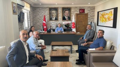 CHP Boğazlıyan İlçe Başkanı Levent Özer ve Yönetim Kurulu Üyeleri,