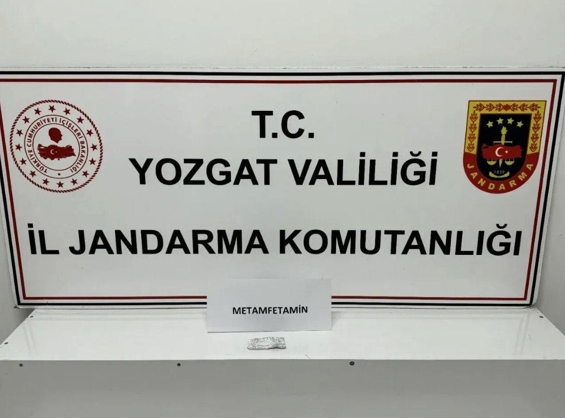 Kayseri’den Yozgat’a uyuşturucu madde getirirken yakalandılar