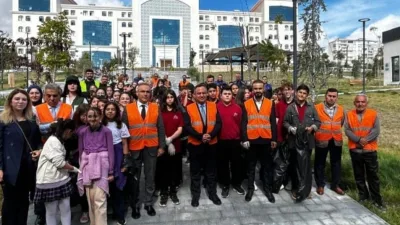 Yozgat Millet Bahçesi'nde Doğaseverler Bir Araya Geldi: "Let's Do It