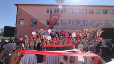 İlköğretim Haftası Boğazlıyan Fatih İlkokulu’nda Büyük Bir Katılımla Gerçekleşti: Tören,