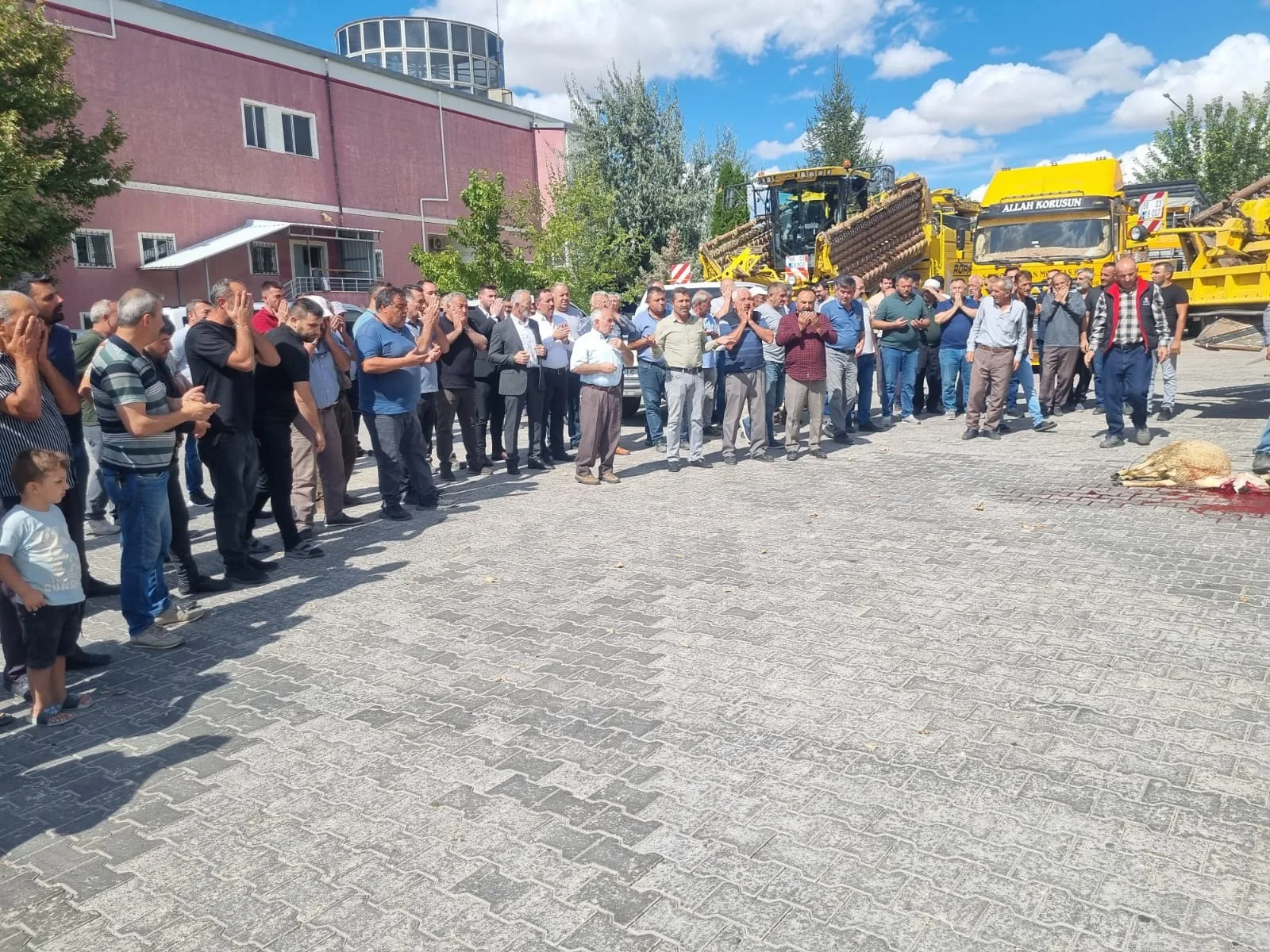 Nakliyeciler Pancar Söküm Kampanyasına Hazır