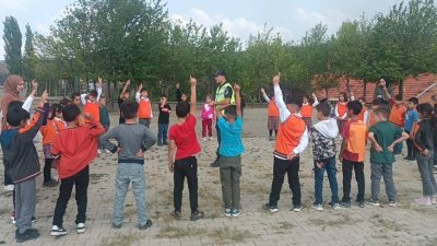 Yozgat’ın Akdağmadeni İlçesinde Pazarcık Köyü İlköğretim Okulunda Öğrencilere Yönelik Trafik