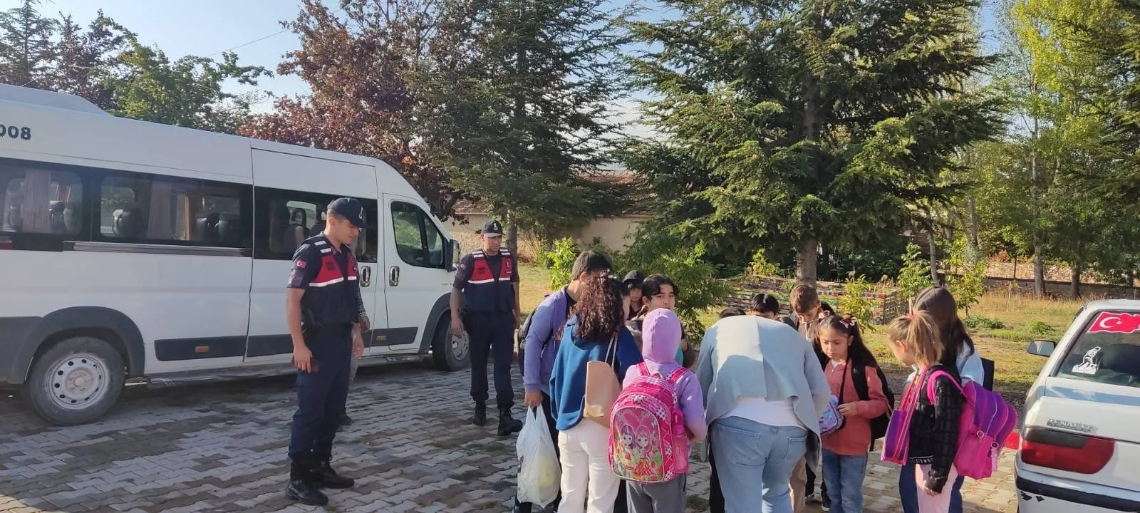 Boğazlıyan İlçe Jandarma Komutanlığı’ndan Öğrencilerin Güvenliği İçin Denetim Faaliyeti