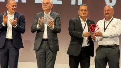 Fransa'da Gerçekleşen Törende Memişoğulları, AGCO-Massey Ferguson'dan 2024 Yılı Bayisi Ödülünü