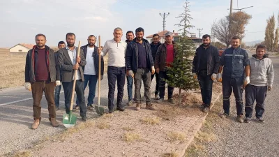 Ovakent Kasabası, 11 Kasım Milli Ağaçlandırma Günü'nde Belediye Başkanı Tuncay