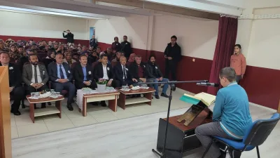 Boğazlıyan Şehit Lokman Darğın İmamhatip Ortaokulu'nda düzenlenen anma programında, İstiklal