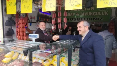 AK Parti Boğazlıyan İlçe Başkanı Hacı Yıldırım, ilçedeki esnaflarla bir
