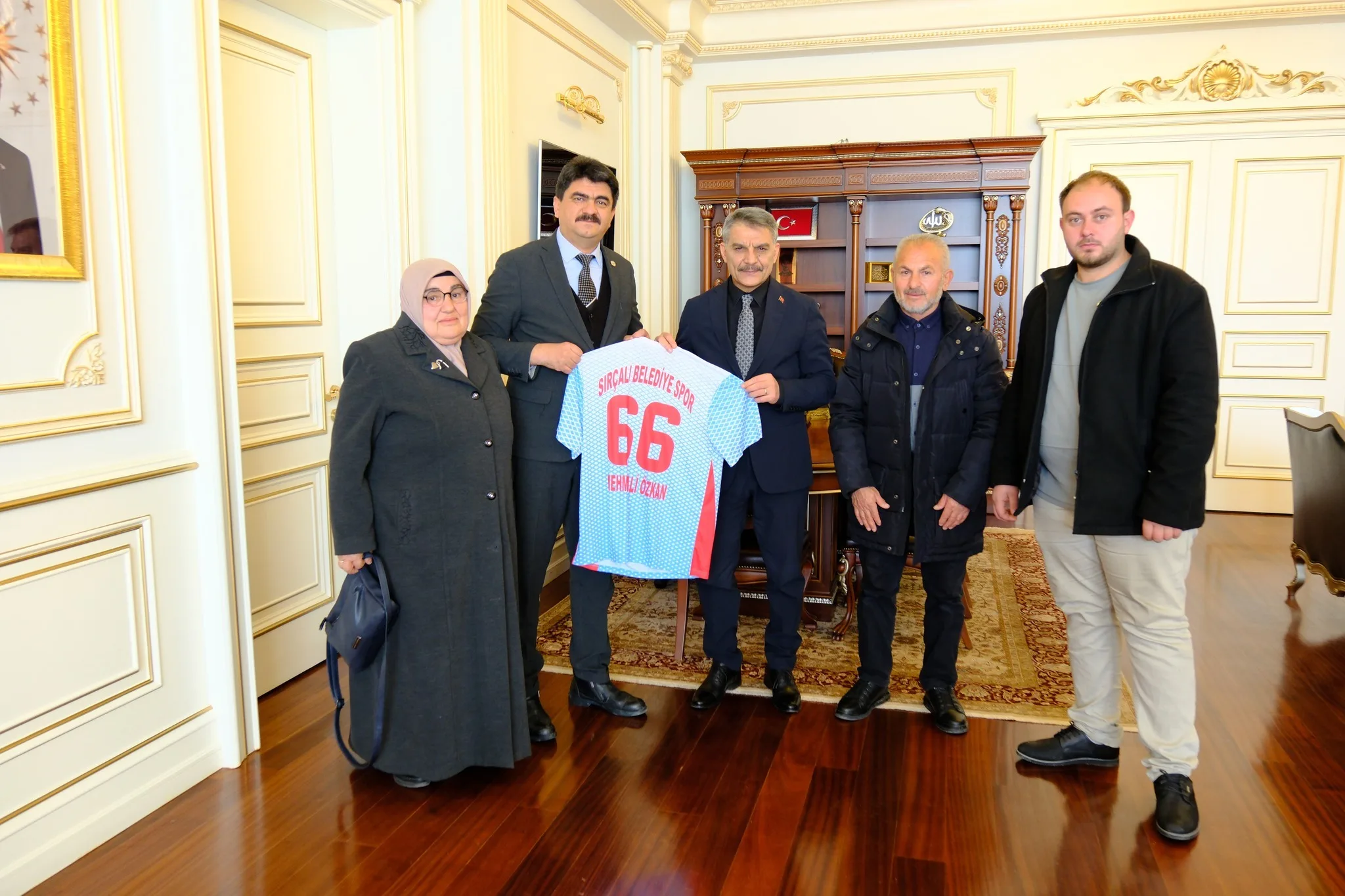 Parlak, Yozgat Valisi Mehmet Ali Özkan’ı Ziyaret Etti