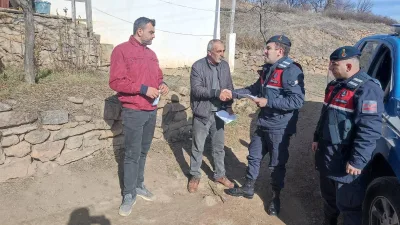 Yozgat Merkez İlçe Jandarma Komutanlığı, soba zehirlenmesine karşı vatandaşları bilgilendirmek