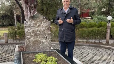 MHP Boğazlıyan İlçe Başkanı Celalettin Yarol, Alparslan Türkeş’in mezarını ziyaret