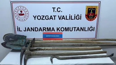Yozgat İl Jandarma Komutanlığı, kaçak kazı yaptığı tespit edilen 2