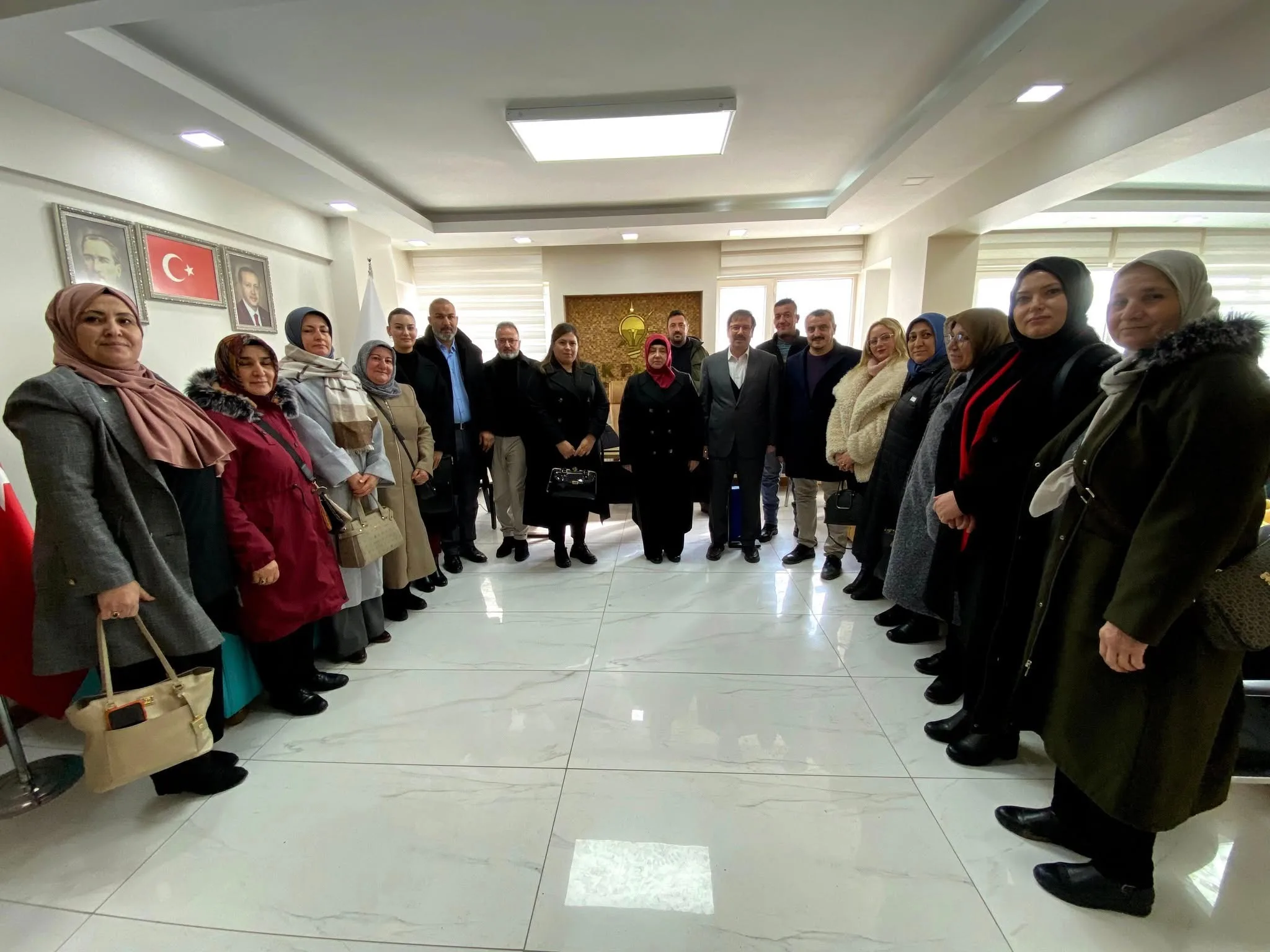 AK Parti Boğazlıyan İlçe Başkanı Hacı Yıldırım ve yönetim kurulu