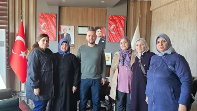 AK Parti Boğazlıyan İlçe Kadın Kolları Başkanı Suna Akbaba ve