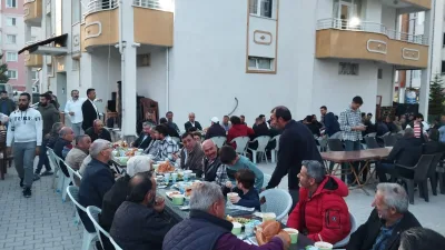 Boğazlıyan ilçesinde esnaflık yapan Emrah Ersungur, Ramazan ayının manevi atmosferini