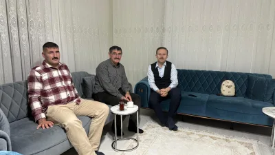 Boğazlıyan Kaymakamı Aydın Yanık, eşi Derya Yanık ve kurum amirleriyle