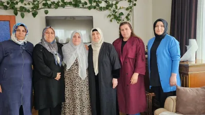 AK Parti Boğazlıyan Kadın Kolları Başkanı Suna Akbaba ve yönetimi,