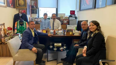 Nevşehirli şair Mustafa Gemici, Sağlık Bakanlığı Daire Başkanı Dr. Avşar