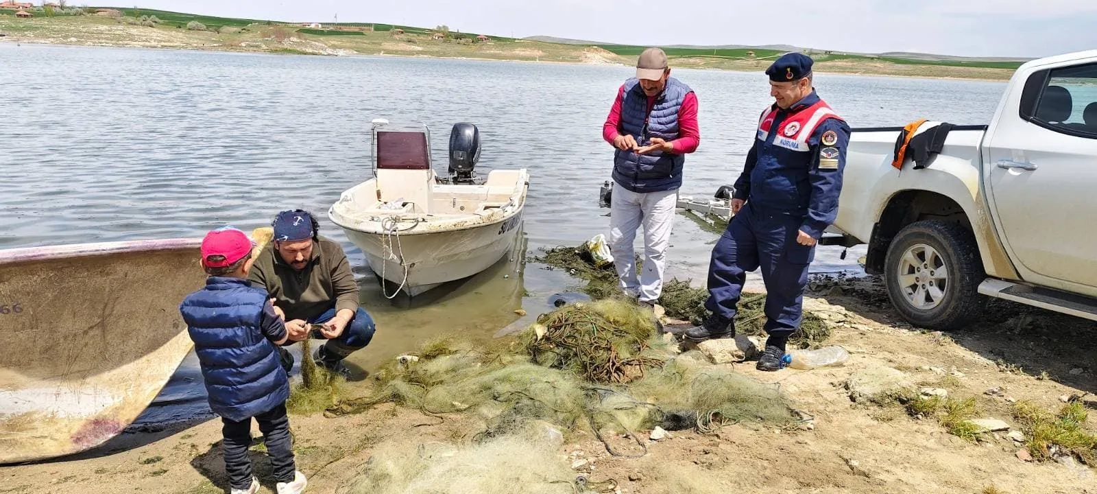 Yozgat’ta HAYDİ Timi ve jandarma ekipleri, izinsiz su ürünleri avcılığına
