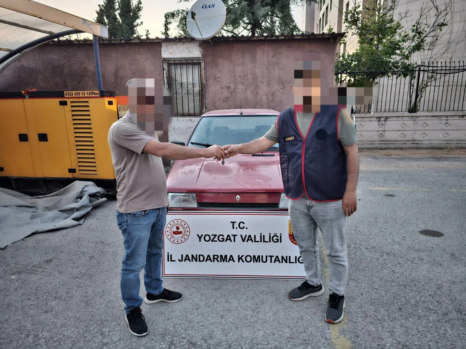 Yozgat’ın Boğazlıyan ilçesinde çalınan araç, güvenlik kameraları sayesinde Aksaray’da bulundu.