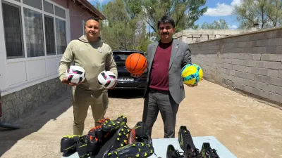 Sırçalı Belediye Başkanı Mustafa Parlak, Mete Gençarslan’a teşekkür etti: Gençarslan,