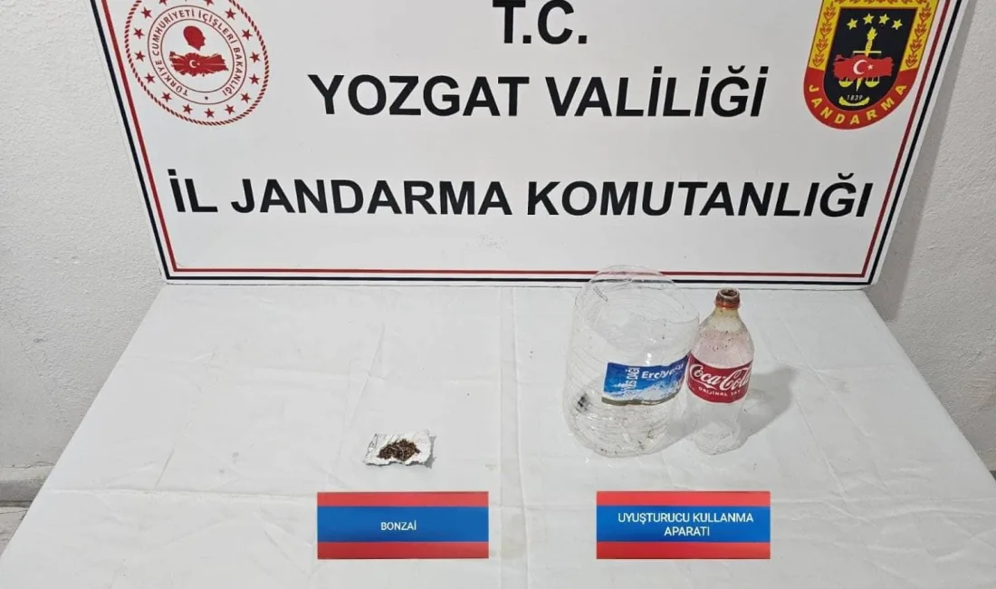 Yozgat’ın Sorgun ilçesinde jandarma ekiplerinin düzenlediği uyuşturucu operasyonunda 2,7 gram