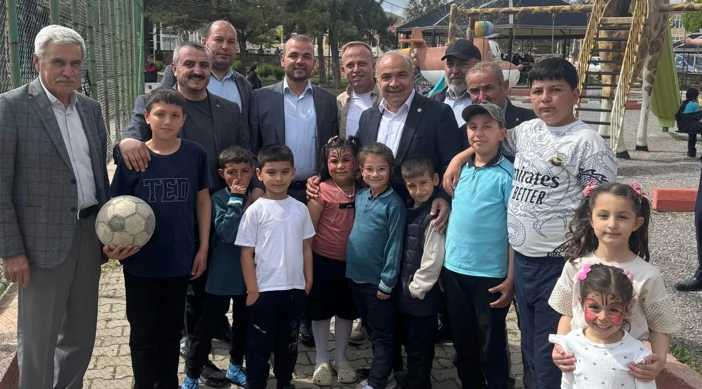 Uzunlu’da düzenlenen Geleneksel Hıdırellez Şenlikleri, dualarla başladı, birlik ve beraberlik