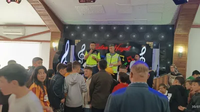 Boğazlıyan’da düzenlenen Motofest kapsamında çocuklara trafik eğitimi verildi. Jandarma ekipleri,