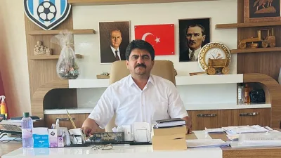 Sırçalı Belediye Başkanı Mustafa Parlak, Babalar Günü mesajında babaların ailedeki