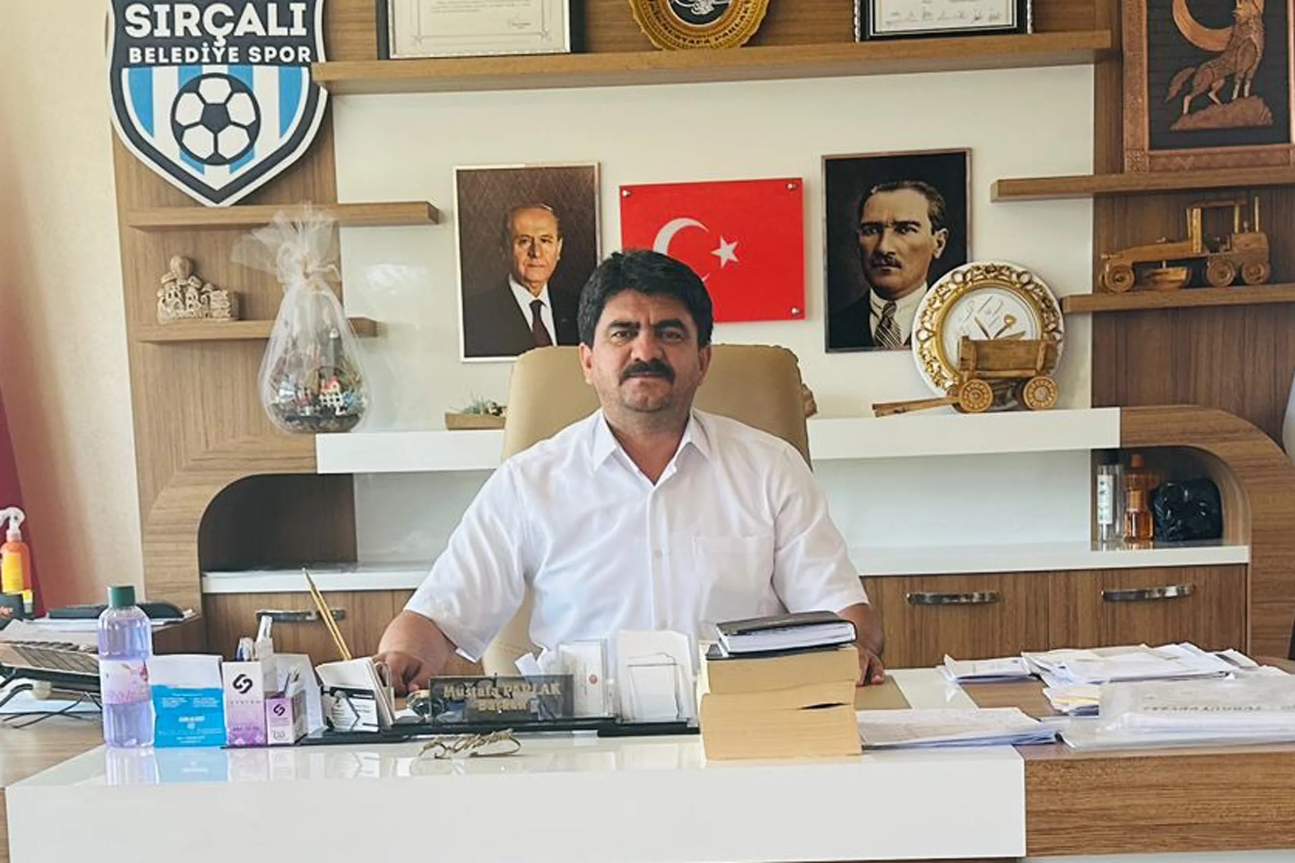 Sırçalı Belediye Başkanı Mustafa Parlak, Babalar Günü mesajında babaların ailedeki