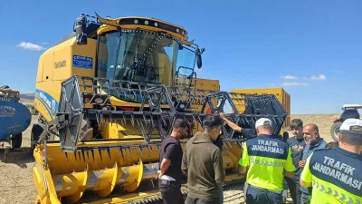 Biçerdöverlerin karayolunda güvenli seyretmesi için tablaların sökülmesi ve trafik kurallarına