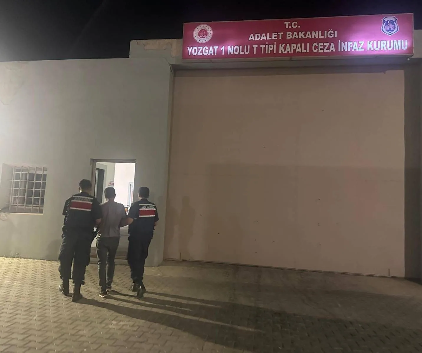 Ölen M.Ü.’nün çocuklarından Y.Ü. itiraf ederek tutuklandı, diğer şüpheliler adli