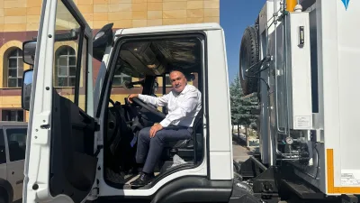 Boğazlıyan Belediyesi araç filosuna yeni bir çöp toplama aracı ekledi.