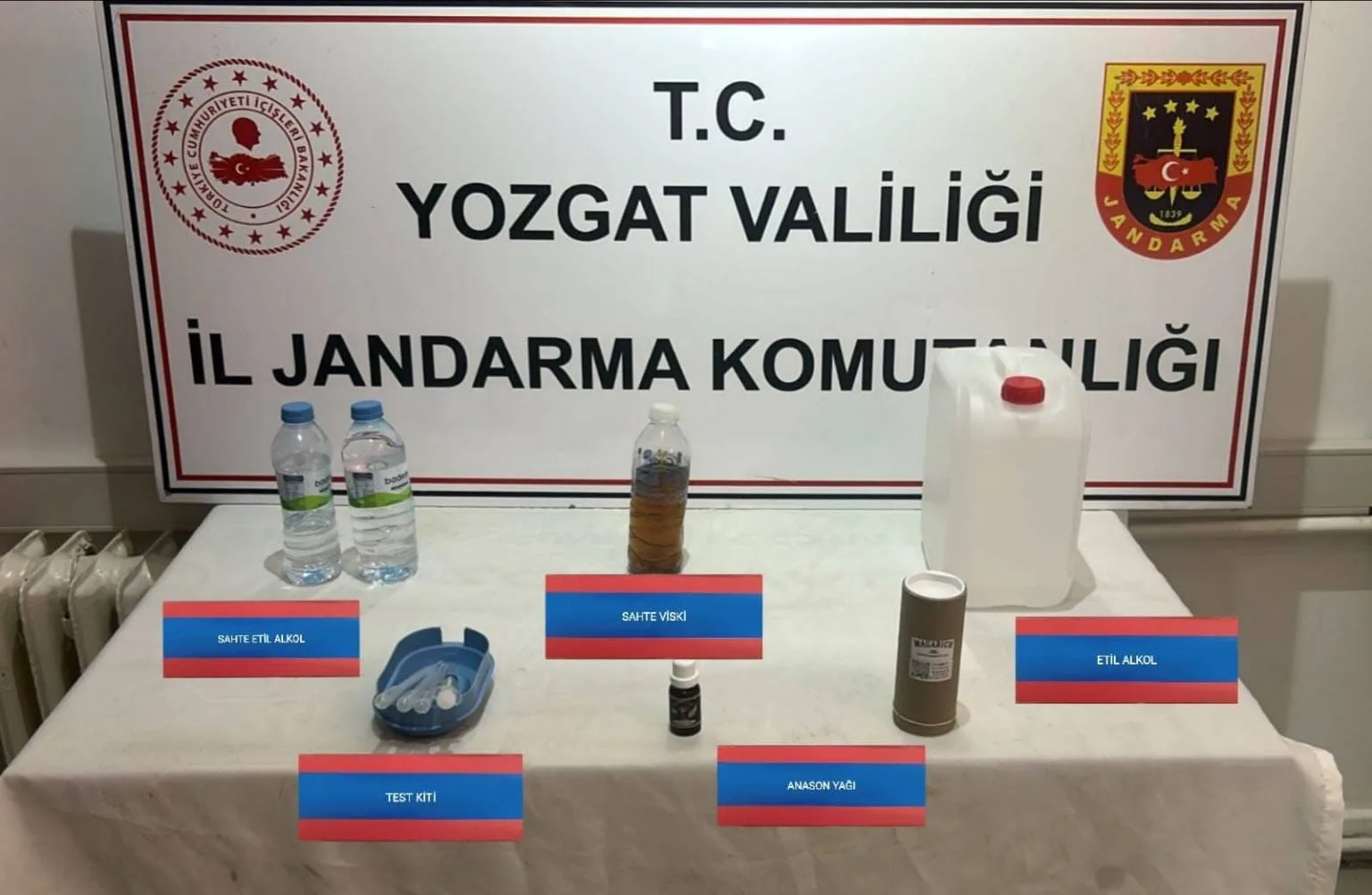 Yozgat’ta jandarma ekipleri tarafından düzenlenen operasyonda, bir şahsın evinde sahte