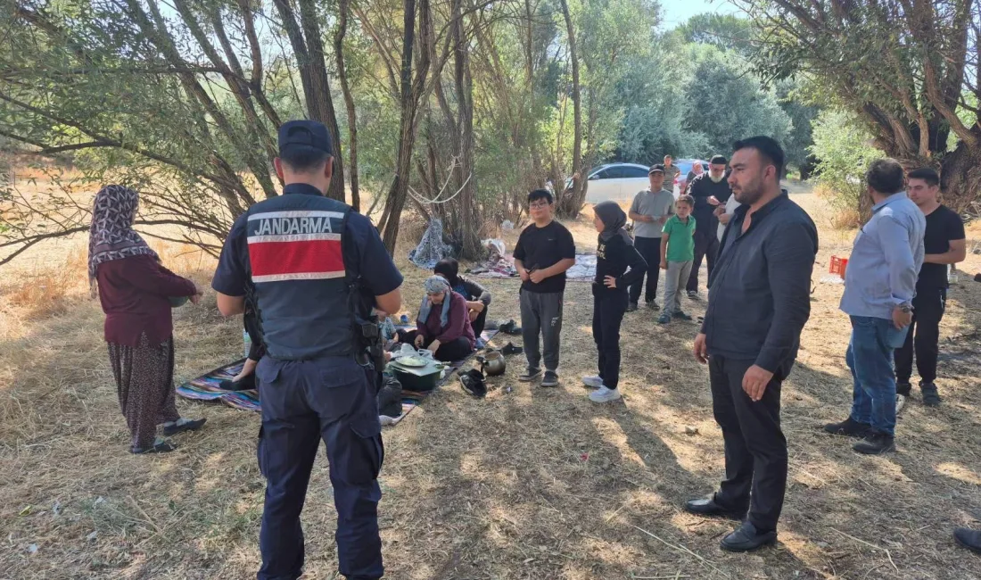 Yozgat Jandarma ekipleri, orman yangınlarına karşı piknik alanlarında denetim yaparak