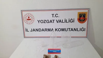Yozgat’ta jandarma ekiplerinin gerçekleştirdiği uyuşturucu operasyonunda 9,65 gram bonzai ve