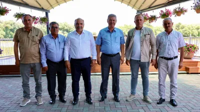 Kayseri Pancar Ekicileri Kooperatifi Başkanı Hüseyin Akay, ziyaret için misafirlere