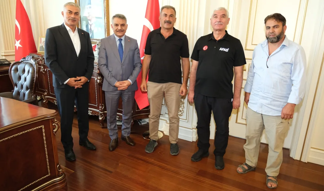 Ovakent Belediye Başkanı Tuncay Erdoğan, AFAD İl Müdürü Abdulkadir Karakoç