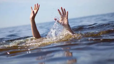 Yozgat’tan Samsun’a tatil için gelen dört gençten ikisi, Çobanlı İskelesi