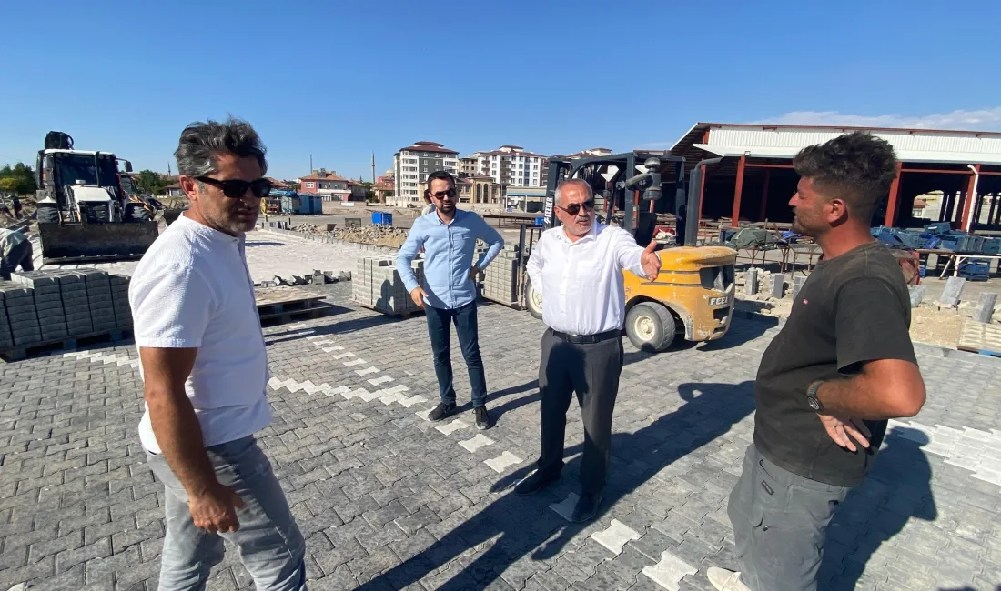 Boğazlıyan Belediye Başkanı Gökhan Coşar, İlçe Pazar Yeri’nde devam eden