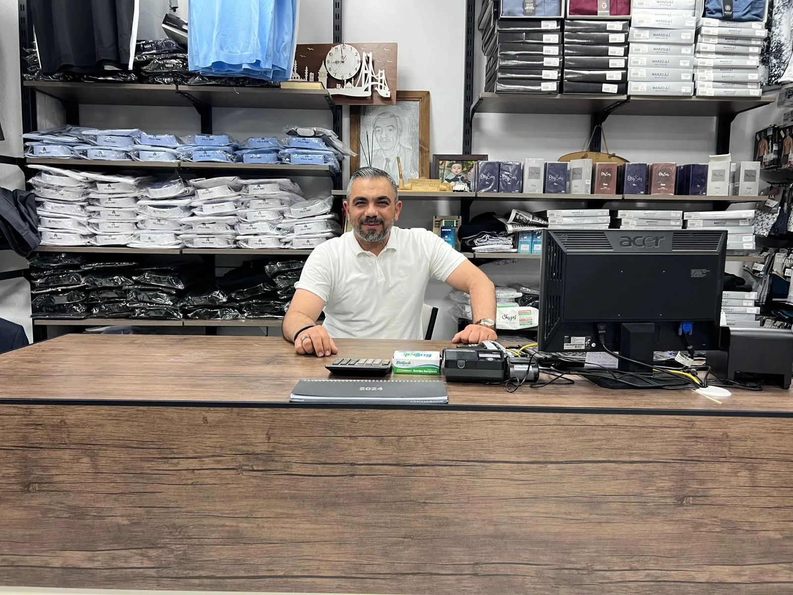 Boğazlıyan’ın seçkin mağazalarından Selvi Giyim, yeni eğitim-öğretim yılı öncesi okul