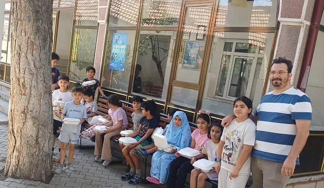 Boğazlıyan’daki Bağlarbaşı ve Yenidoğan camilerinde eğitim gören Kuran kursu öğrencilerine