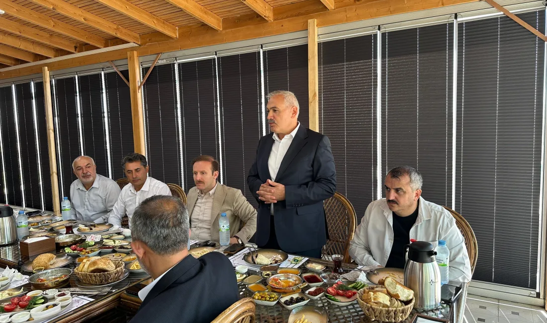 Boğazlıyan Belediyesi tarafından Ali İhsan Kadıoğlu Parkı'na kazandırılan modern kahvaltı
