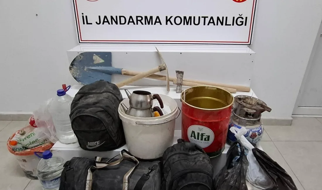 Yozgat’ta jandarmanın fotokapan sistemi sayesinde 4 şüpheli, kaçak kazı yaparken