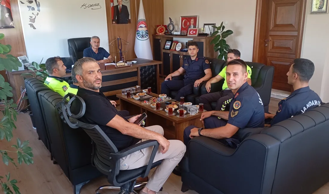 Ovakent Belediye Başkanı Tuncay Erdoğan, beldenin huzuru için çalışan bölük
