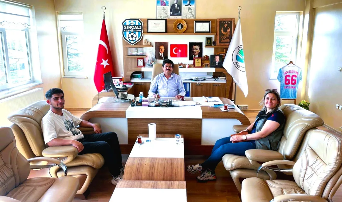 Çayıralan Orman İşletme Şefi Ayfer Taşeli, Sırçalı Belediye Başkanı Mustafa