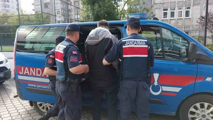 Yerköy İlçe Jandarma Komutanlığı ekipleri, hakkında 4 yıl 2 ay