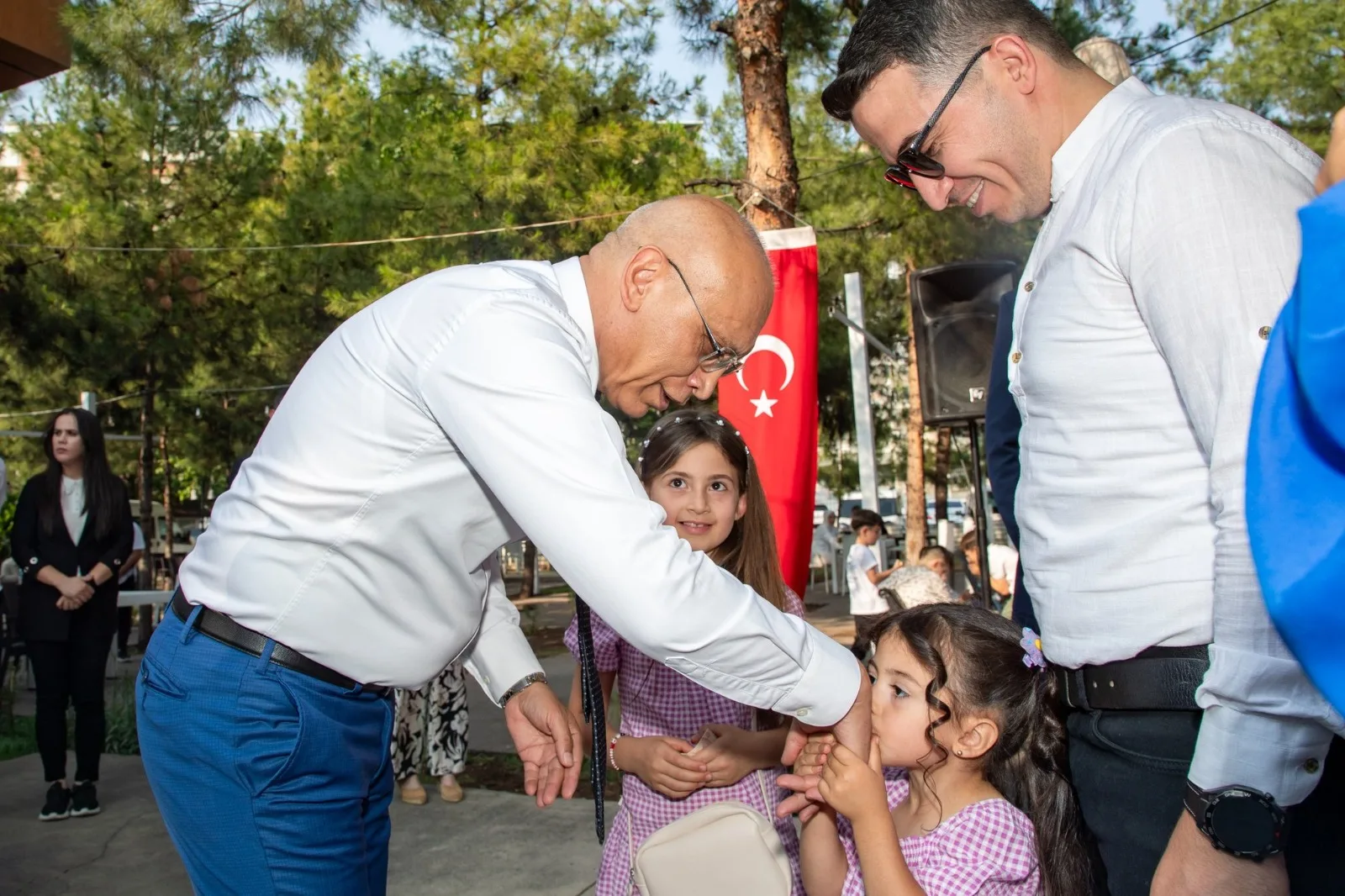 Diyarbakır İl Emniyet Müdürü olarak görev yapan ve başarılı çalışmalarıyla