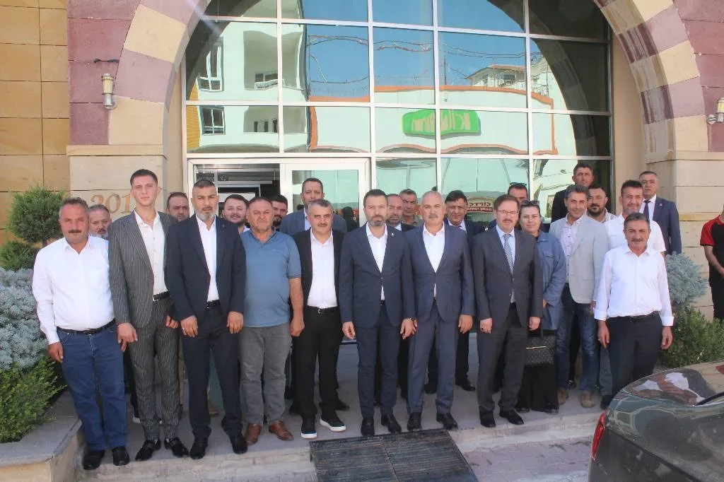 AK Parti ve MHP heyeti, Boğazlıyan Belediye Başkanı Gökhan Coşar’ı