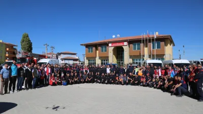 AFAD koordinasyonunda yapılan tatbikatta, 6.4 büyüklüğünde deprem senaryosu başarıyla uygulandı.