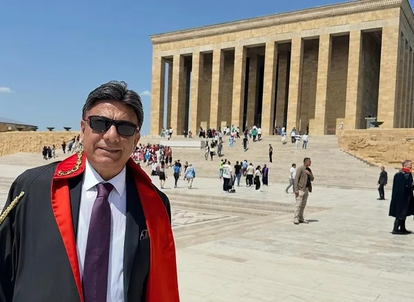Kaya, “Yeni adli yıl, yeni görev hayırlı olsun inşallah” diyerek